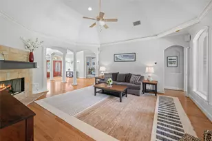 13622 Ashley Run, Houston, TX 77077 - Photo 8