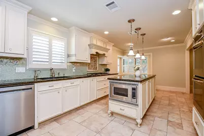 2911 Fontana Drive, Houston, TX 77043 - Photo 14