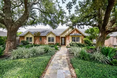 2911 Fontana Drive, Houston, TX 77043 - Photo 4