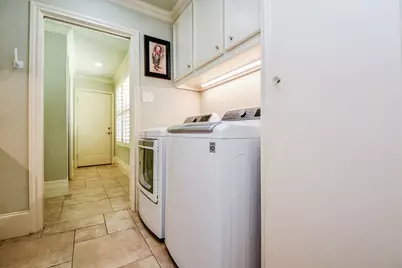 2911 Fontana Drive, Houston, TX 77043 - Photo 18