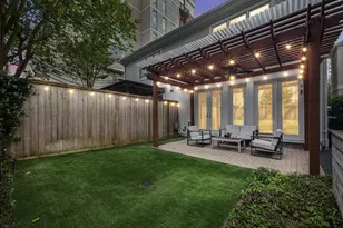 2109 Briarglen Dr, Houston, TX 77027 - Photo 40