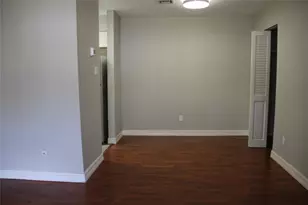 9303 Pagewood Ln, Houston, TX 77063 - Photo 14