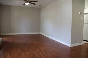 9303 Pagewood Ln, Houston, TX 77063 - Photo 16