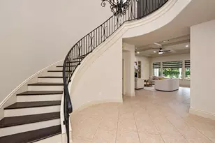 5215 Eagle Pointe Ct, Sugar Land, TX 77479 - Photo 4