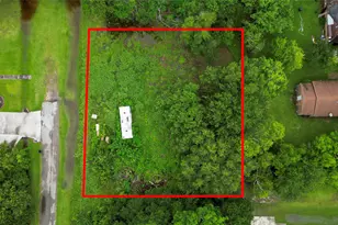 6702 Lewis Rd, Hitchcock, TX 77563 - Photo 1
