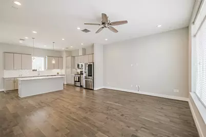 1305 Mayfair Clarkson Lane, Houston, TX 77055 - Photo 16