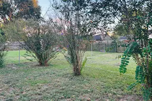 7619 Vernwood St, Houston, TX 77040 - Photo 24