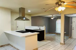 7619 Vernwood St, Houston, TX 77040 - Photo 10