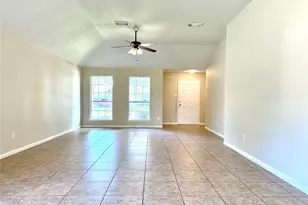 13706 Audra Ln, Houston, TX 77083 - Photo 4