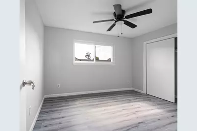 10146 Valley Club Drive, Houston, TX 77078 - Photo 8