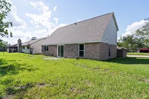 10146 Valley Club Dr, Houston, TX 77078 - Photo 12