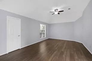 1431 N Medio River Cir, Sugar Land, TX 77478 - Photo 18