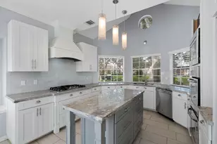 1431 N Medio River Cir, Sugar Land, TX 77478 - Photo 2