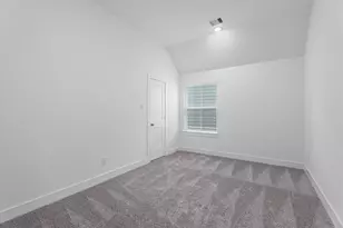 120 Red Cascade Ct, Willis, TX 77318 - Photo 32
