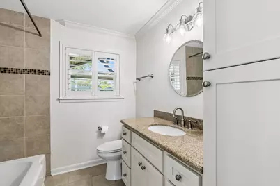 2038 Viking Drive, Houston, TX 77018 - Photo 18