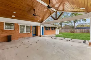 2038 Viking Dr, Houston, TX 77018 - Photo 2