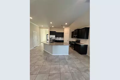 4933 Spring Terrace Lane, Rosharon, TX 77583 - Photo 4