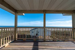 23169 Gulf Dr, Galveston, TX 77554 - Photo 30