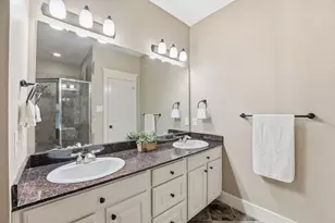 917 W 23rd St, Houston, TX 77008 - Photo 20