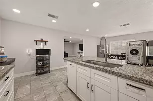 1242 Wardmont St, Houston, TX 77037 - Photo 14