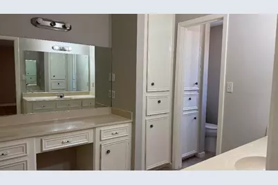 2218 Woodland Park Dr Street, Houston, TX 77077 - Photo 12