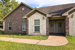 928 Runneburg Rd, Crosby, TX 77532 - Photo 2