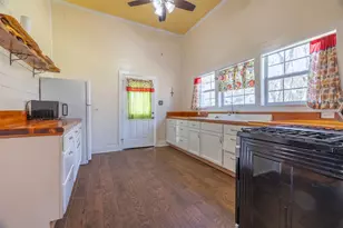 506 County Rd 2212, Cleveland, TX 77327 - Photo 22