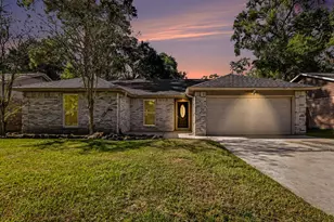 2922 Park Garden Dr, Houston, TX 77339 - Photo 1