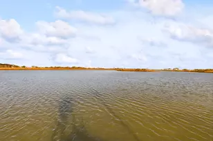 1001 Cape Velero Dr, Rockport, TX 78382 - Photo 40