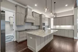 2215 Blue Duck Ln, Conroe, TX 77384 - Photo 8