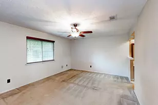 13918 Grosvenor St, Houston, TX 77034 - Photo 12