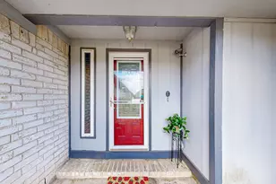 13918 Grosvenor St, Houston, TX 77034 - Photo 2