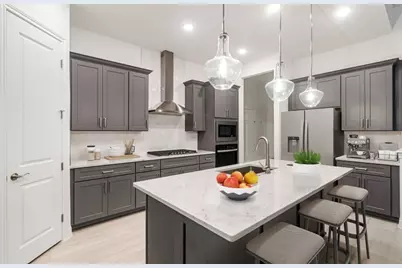 13710 Ballast Green Drive, Texas City, TX 77568 - Photo 8