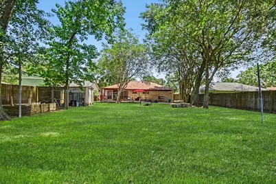 305 Seabreeze Drive, League City, TX 77573 - Photo 26