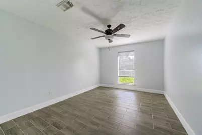 7506 Stone Pine Lane, Houston, TX 77041 - Photo 16