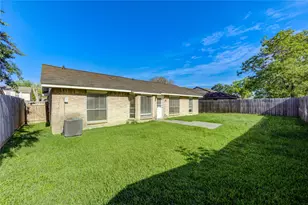 7506 Stone Pine Ln, Houston, TX 77041 - Photo 20