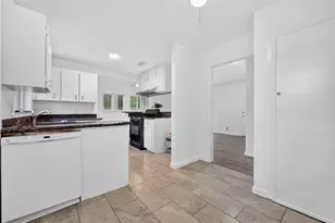 6518 Birdwood Rd, Houston, TX 77074 - Photo 26