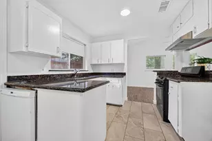 6518 Birdwood Rd, Houston, TX 77074 - Photo 18