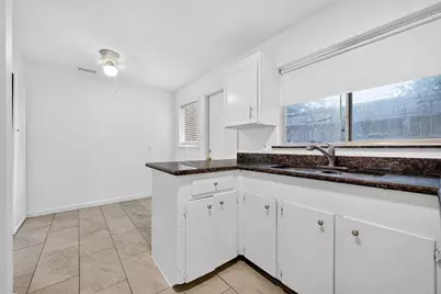 6518 Birdwood Road, Houston, TX 77074 - Photo 22