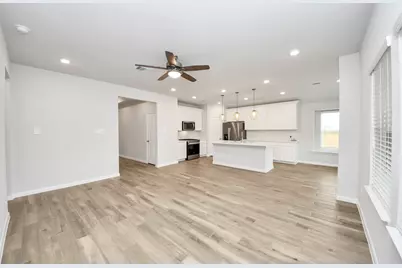 1934 32nd Avenue North, Texas City, TX 77590 - Photo 18