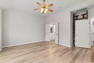 13726 Sandy Bend Ct, Houston, TX 77044 - Photo 24