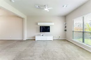 10406 Harbor Canyon Dr, Humble, TX 77396 - Photo 2