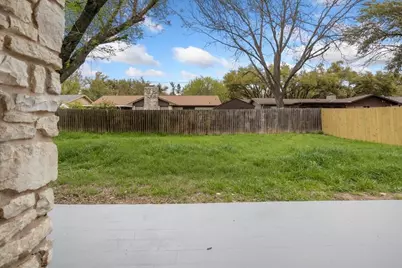 502 Pintail Lane, Taylor, TX 76574 - Photo 24