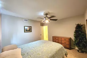 9762 Rambling Trail, Houston, TX 77089 - Photo 22
