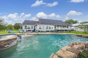 3515 County Rd 36, Angleton, TX 77515 - Photo 2