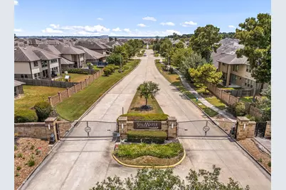 13231 Whisper Hollow Lane, Houston, TX 77044 - Photo 48