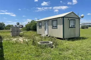 576 Ladyfish, Palacios, TX 77465 - Photo 20