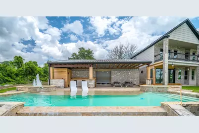 206 Elm Street, Highlands, TX 77562 - Photo 2