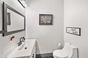 206 Elm St, Highlands, TX 77562 - Photo 46