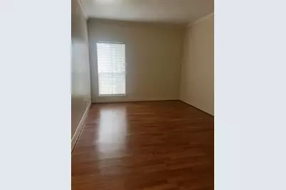 2100 Tanglewilde Street #402, Houston, TX 77063 - Photo 6